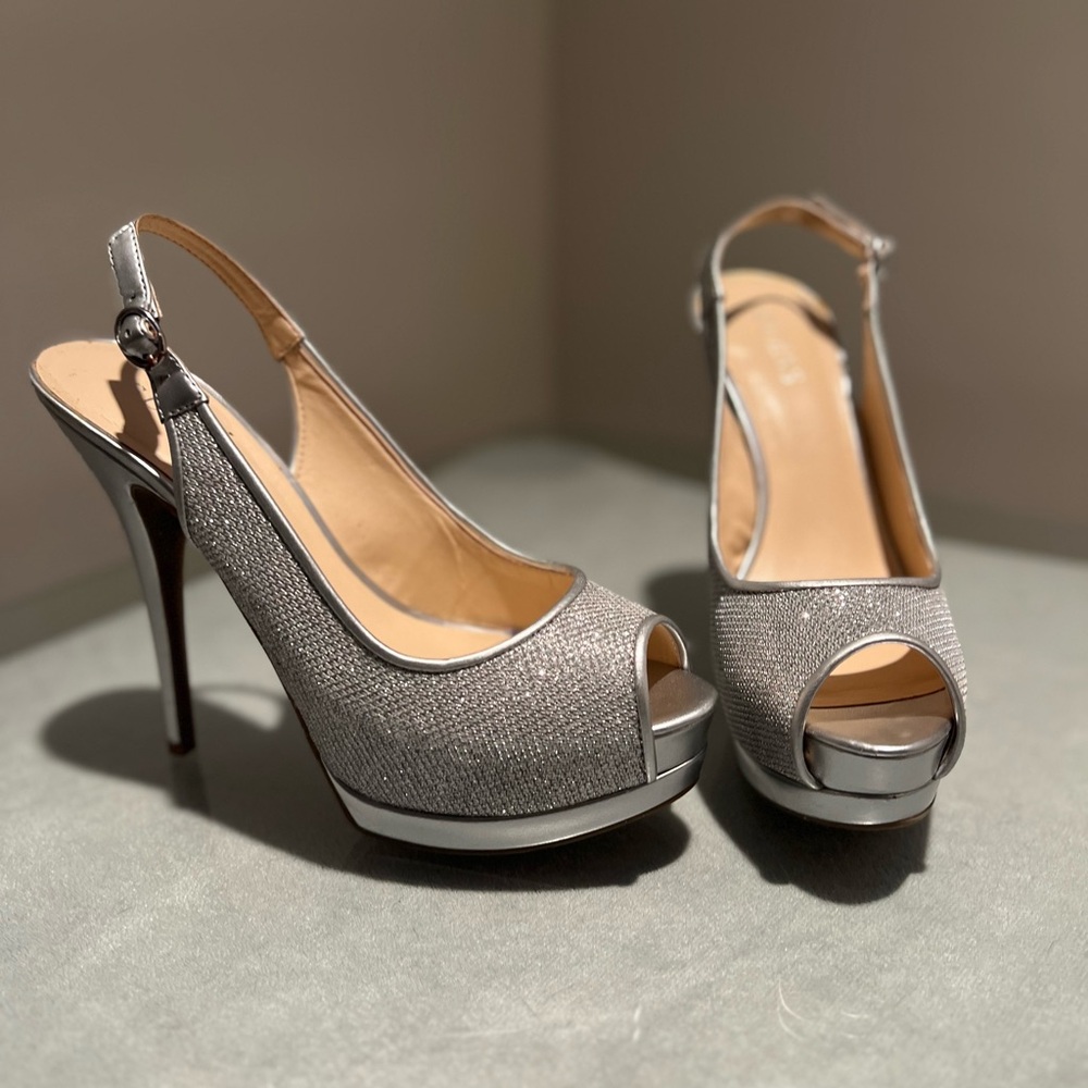 Guess High Heels